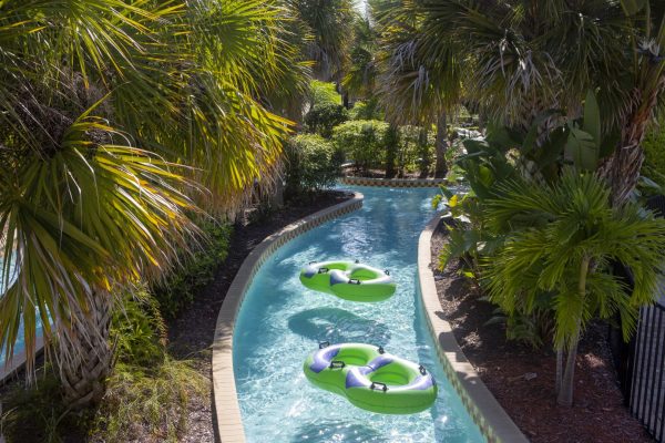 Resort in Kissimmee FL with Lazy River
