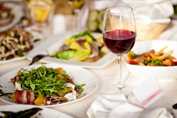 Seven Tips for Navigating the Food and Wine Festival